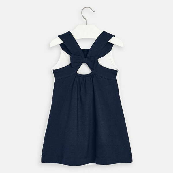 Šaty s potlačou dievčatka na pláži a zadnou mašľou Mayoral tmavomodré | Welcomebaby.sk