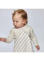 Dievčenské bolerko s jemným vzorom a zvlneným dizajnom Mayoral zlaté/champan