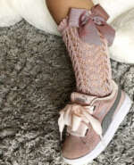 Háčkované podkolienky s mašľou Cóndor pale pink staroružové tmavšie pale pink | Welcomebaby.sk