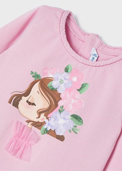 Tričko s potlačou dievčatka a kvetmi vo vlasoch Mayoral ružové | Welcomebaby.sk