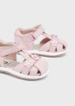 Sandále s mini kvetmi a plnou špičkou Mayoral ružové | Welcomebaby.sk