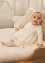 MAYORAL Slávnostné šaty pre bábätká krémové Ceremony dress baby crudo 2822 | Welcomebaby.sk
