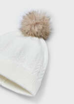 MAYORAL Čiapka s brmbolcom krémová 10075 Girls pompom hat crudo | Welcomebaby.sk