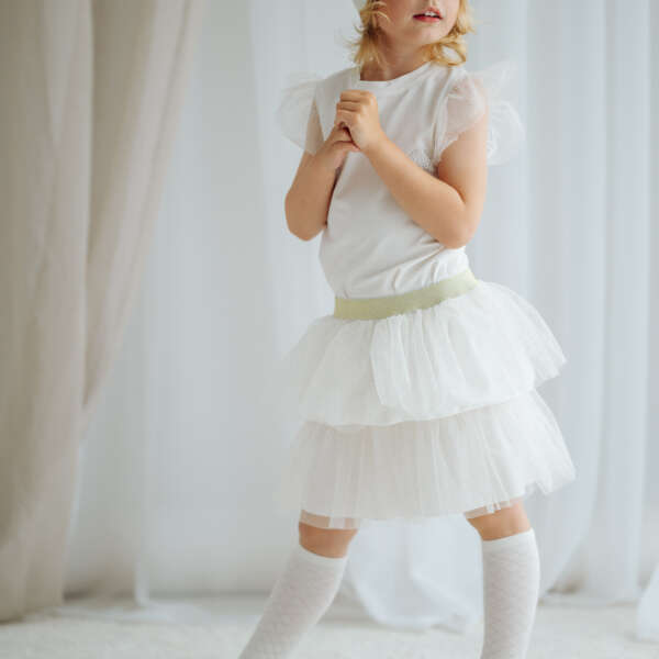 JAMIKS Tenká čiapka KARINA biela JWI101 | Welcomebaby.sk